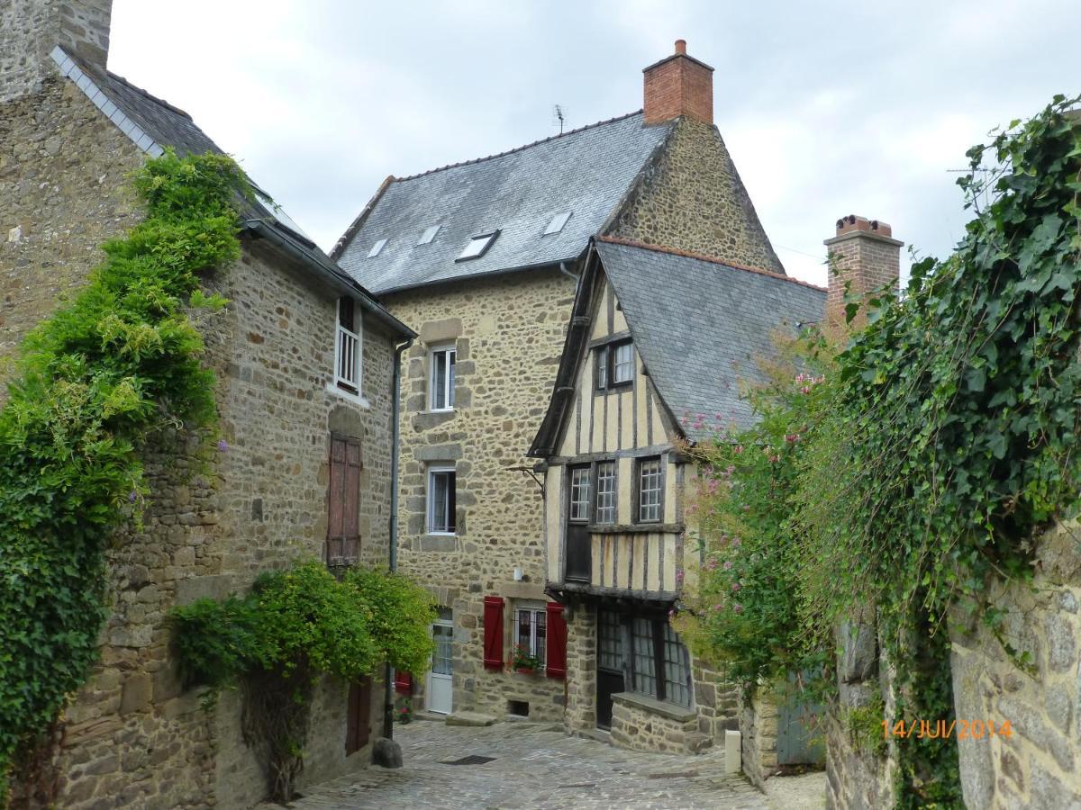 Le Logis De La Cour De Bretagne Au Port De Dinan Lanvallay المظهر الخارجي الصورة
